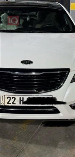 كيا كادينزا